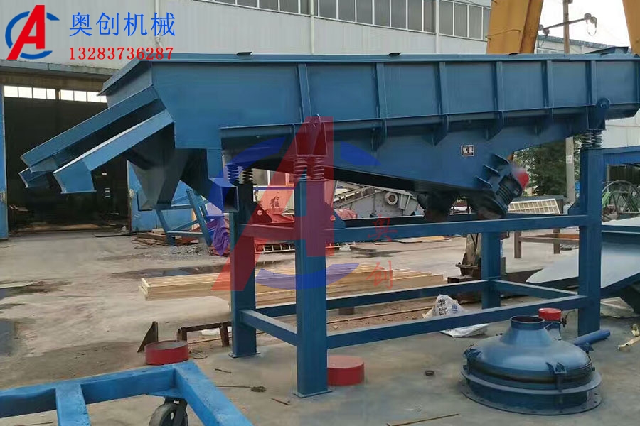 直線振動(dòng)篩篩板開(kāi)裂和橫梁斷裂的主要原因